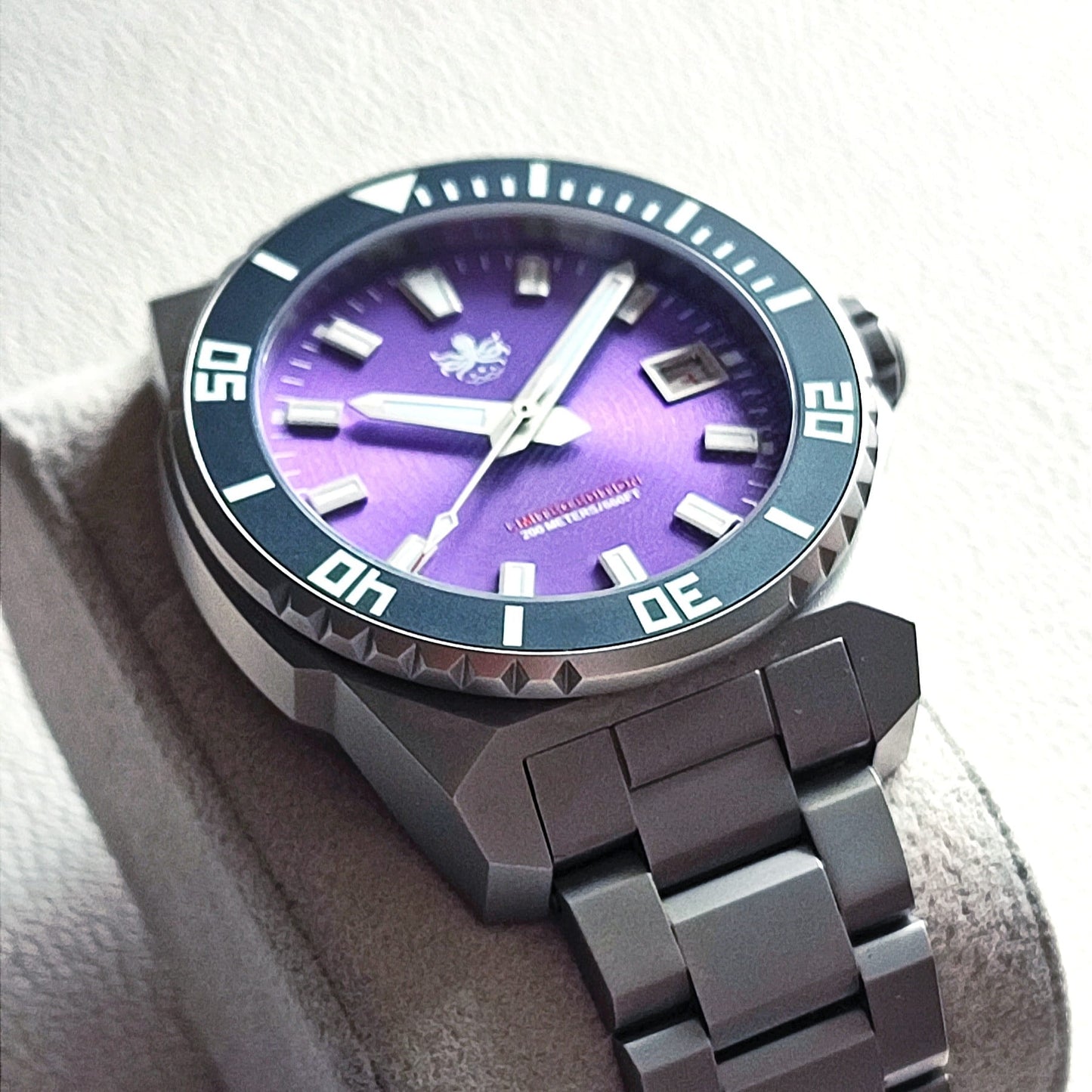 LEVIATHAN 200M PURPLE LIMITED EDITION